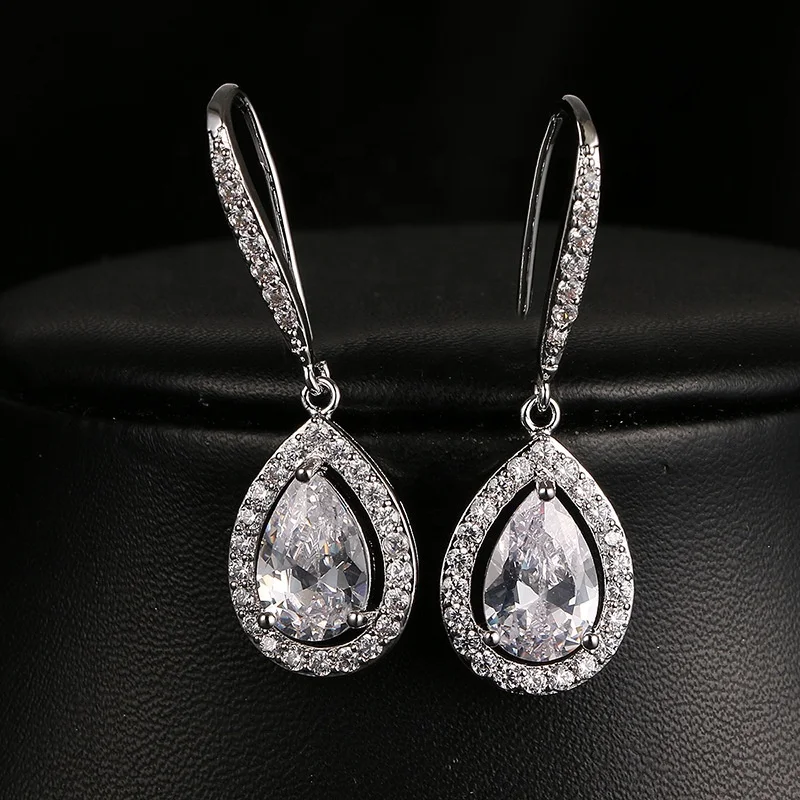 

Korean Style Simple Teardrop Crystal Bridal Earrings Bling Transparent Cubic Zirconia Earrings For Wedding Jewelry