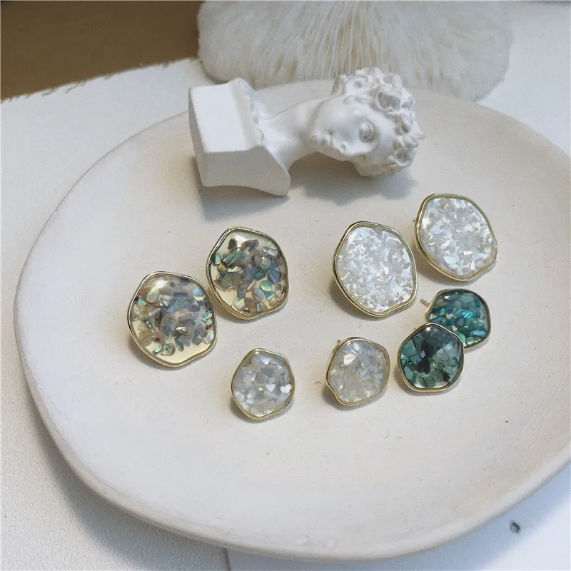 

danyuan Korean niche special-shaped baroque retro freshwater shell colorful design earrings super fairy earrings