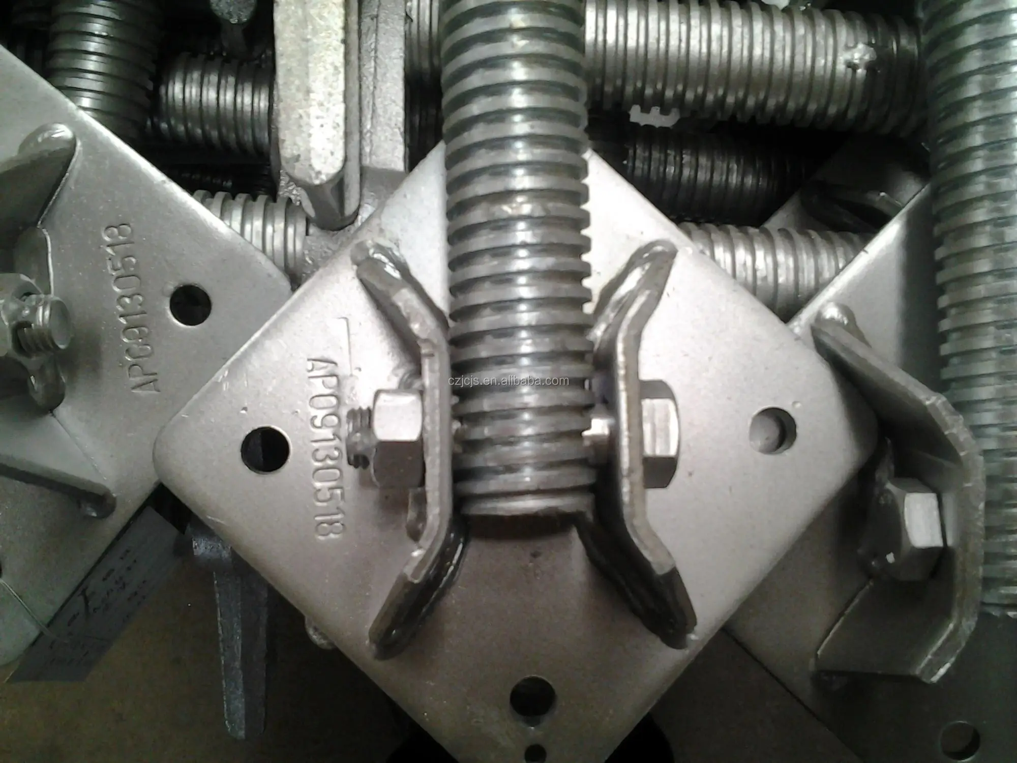 Q235 Swivel Screw Jack Universal Ringlock Cuplock Scaffolding Hot Dip