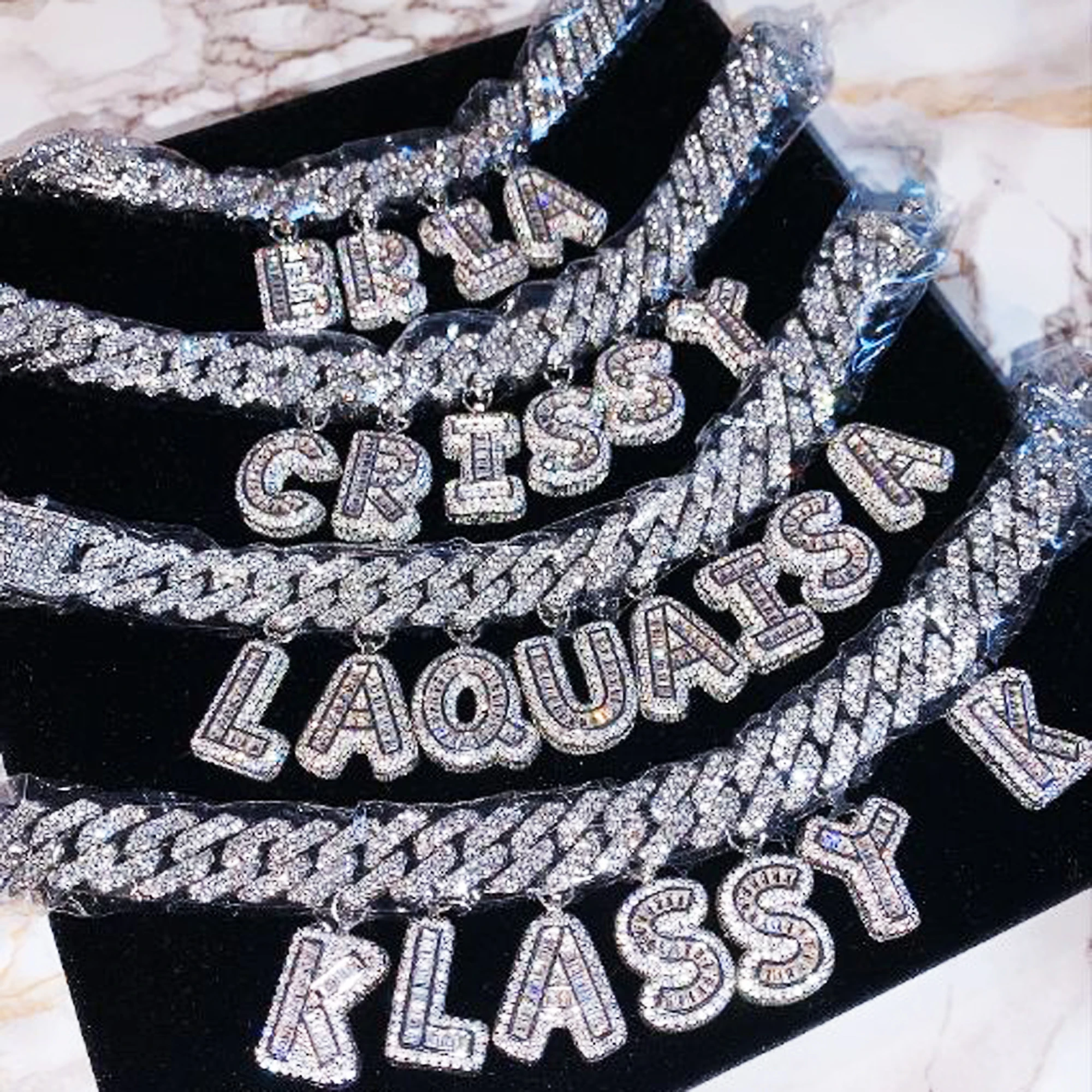

Monogram&Name Necklaces Custom Icy Baguette Letters Necklace Cuban Chain with Personalized Name Choker Icy Blingbling Jewelry
