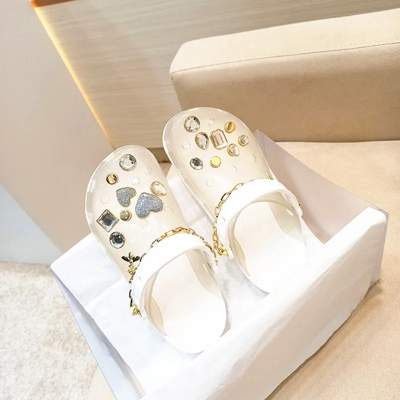 

Thick-soled hole shoes 2021 spring and summer new non-slip sandals with rhinestones Baotou lazy shoes women, Transparent