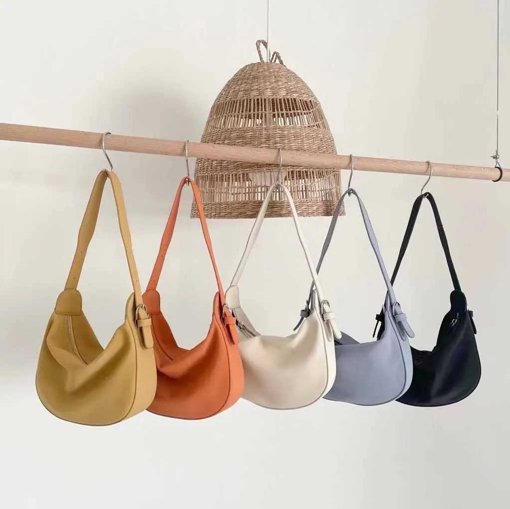 

2021 Hot Selling Korean Vintage Baguette Underarm Hobo Bag for Women