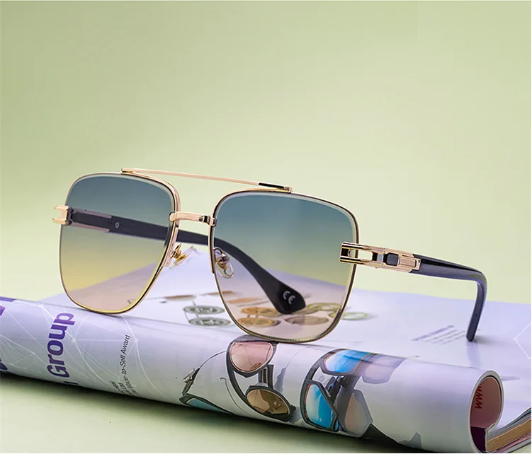 

2021 Trendy Men Square Big Frame Metal Sunglasses High Quality Retro Aviation Sun glasses