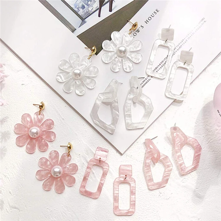 

Amazon Hot 2020 Creative DIY Crafts Art Epoxy Jewelry Pendant Silicone Molds-Earring Necklace Pendant Jewelry Mold TOYS0333, White
