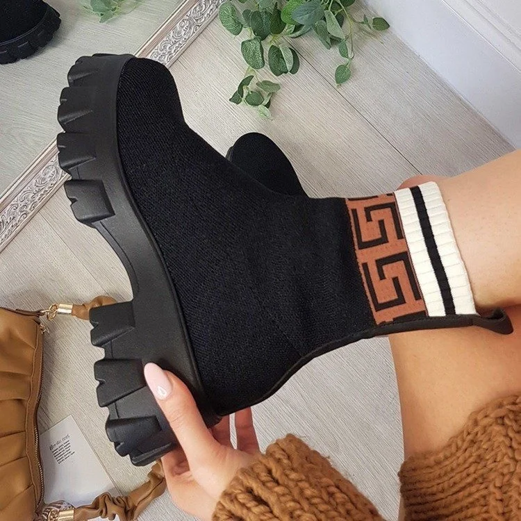 

2021 Autumn Winter New Socks Shoes Women Thick-soled Casual Large Size Knitted Short Boots, Black