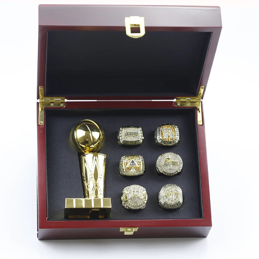 

Kobe Lakers 00 01 02 09 10 16 champion 6pcs rings with 12cm metal gold trophy into 1 set championship NBArings