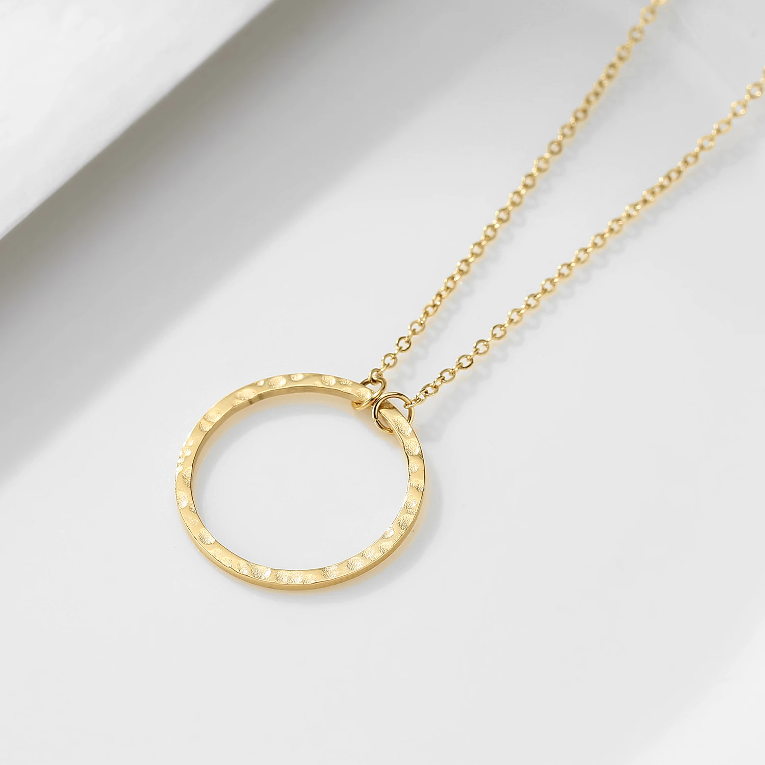 EManco 20MM Dainty Big Circle Pendant Necklace Stainless Steel Necklace Round Moon Jewelry 2022 Trendy 14k Gold Plated Chain