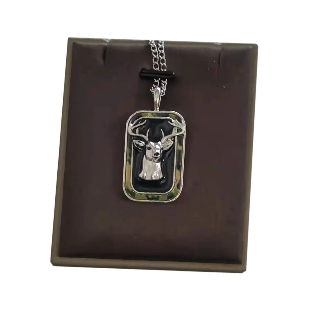

European and American men's new hip-hop dog tag pendant deer animal necklace