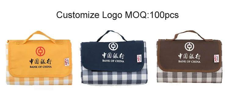 Wholesale waterproof beach picnic blanket oxford foldable beach mat for hiking