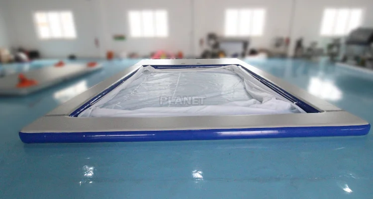 yatch pool 1
