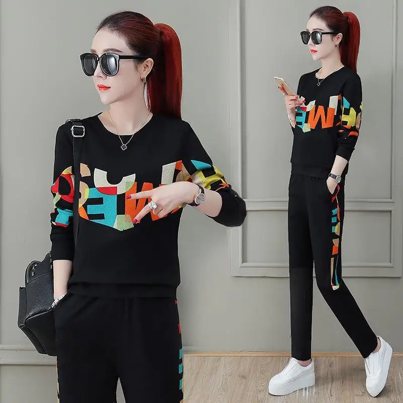 

Casual suit women's 2020 spring models women's western style Korean loose belly cover sweater foot pants sportswear two-piece fe