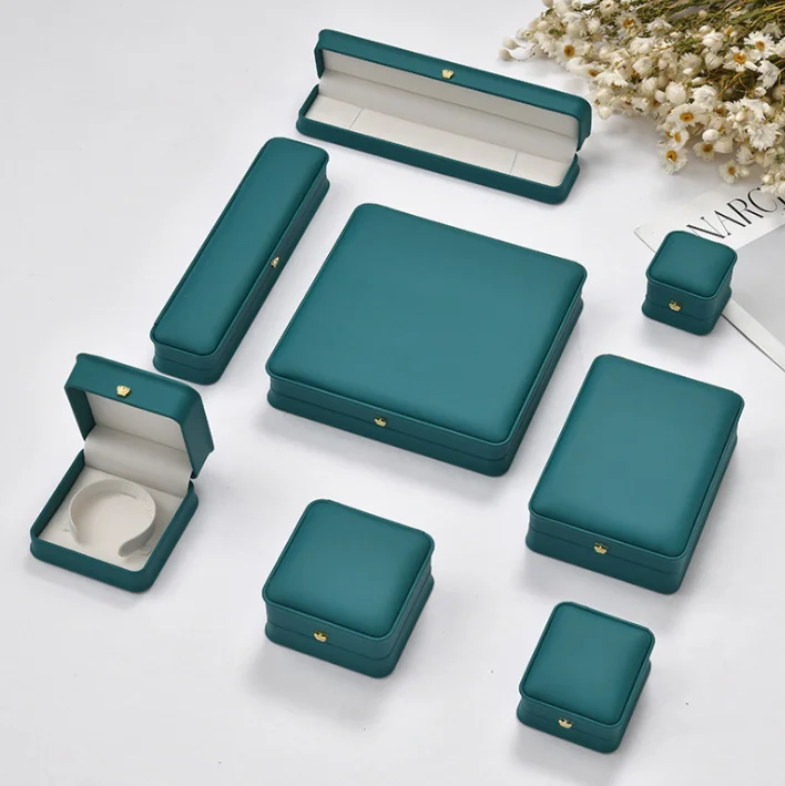 

customize crown pink green blue pu leather big jewelry bracelet necklace set box gift packaging jewelry box