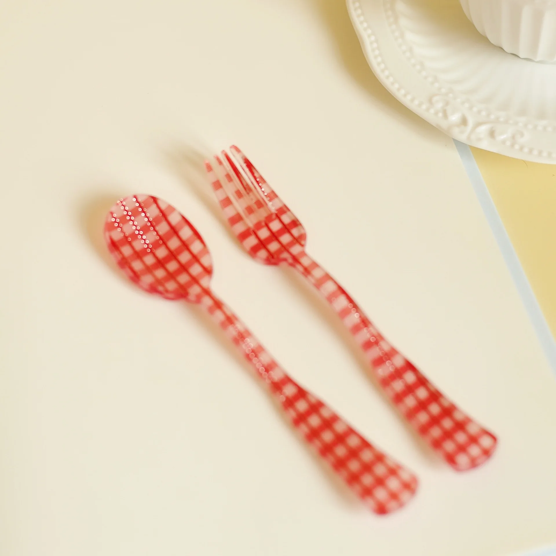 

SYL INS style plastic fork spoon striped plaid flower acrylic fork spoon cake dessert tableware photo props