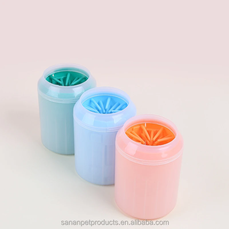 

Yiwu Sanan Factory Wholesale LOW MOQ Pet Dog Paw Cleaner Cup Dog Paw Wash Pet Foot Washing Cup