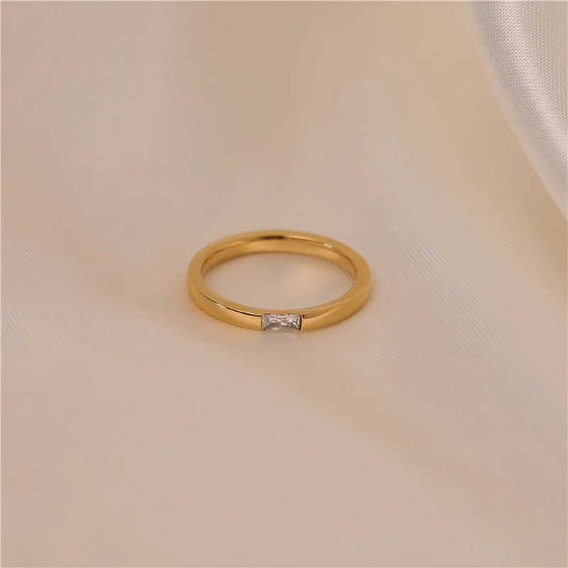High End 18K Gold Plated Dainty Clear Zirconia Stainless Steel Rings for Women Tarnish Free Jewelry