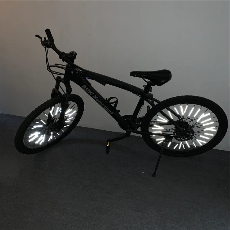 spoke reflector