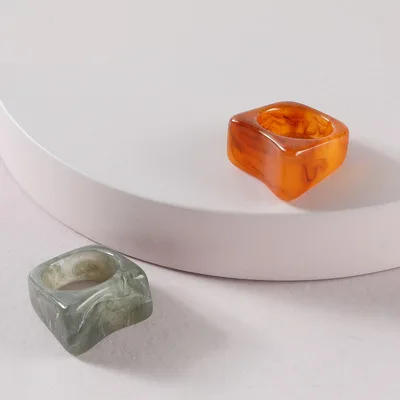 

Exaggerated European Geometric Resin Acrylic Ring Stacking Colorful Irregular Acrylic Ring