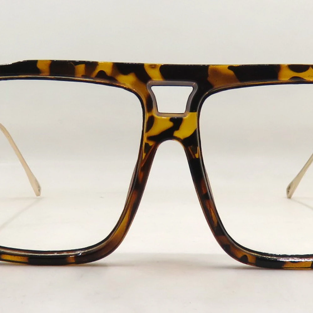 

sunglasses fashion model ready goods