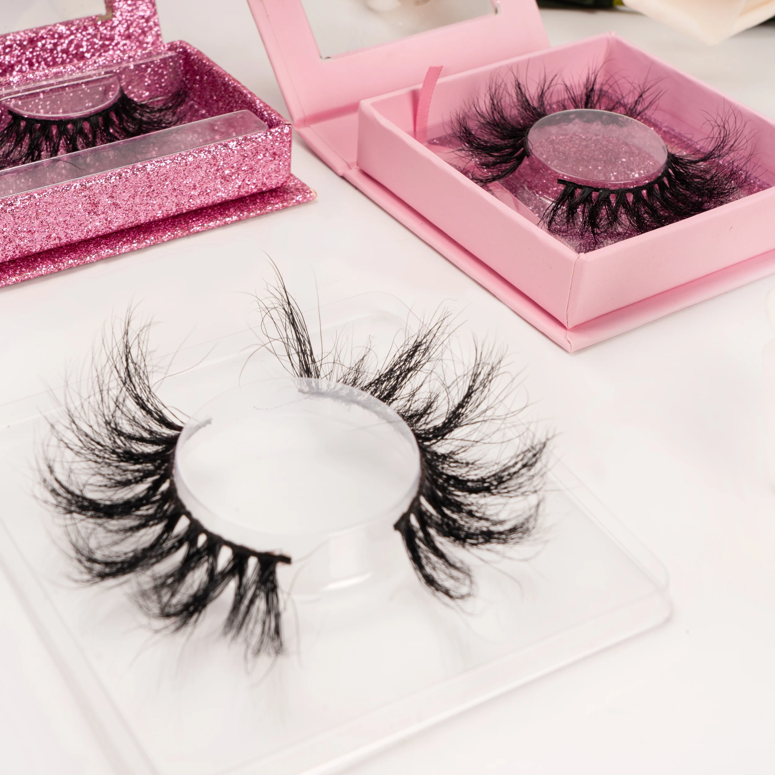 

2021 new arrival pink lash boxes wholesale pink eyelash vendor customized boxes lashes 3d packagings