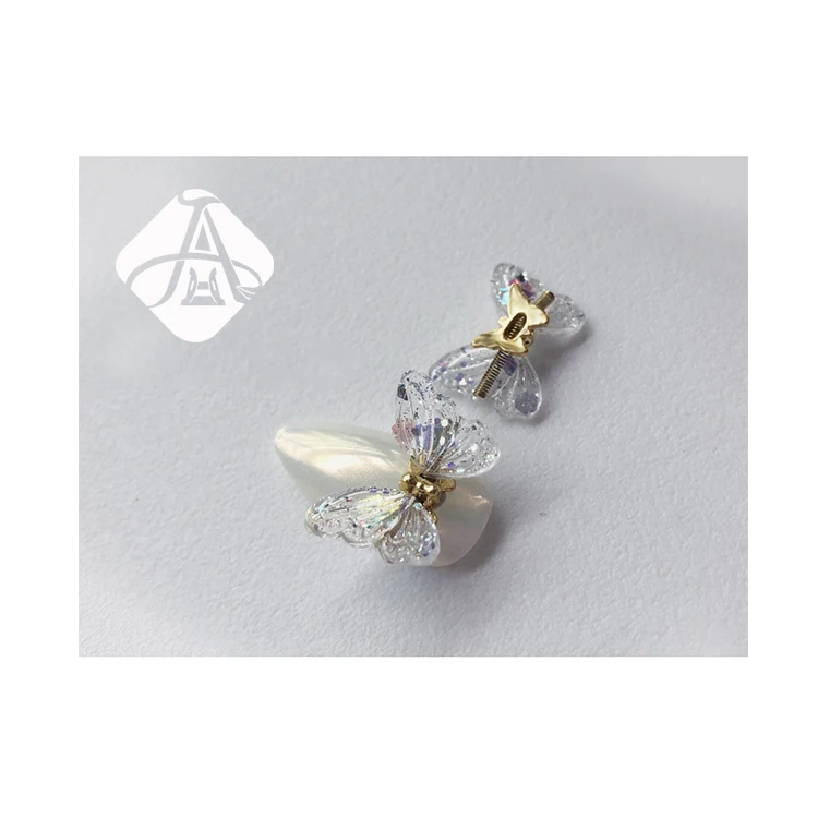 

AH Wholesale Popular 3D Shiny Dancing Gold Butterfly Zircon Alloy Nail Jewelry Art