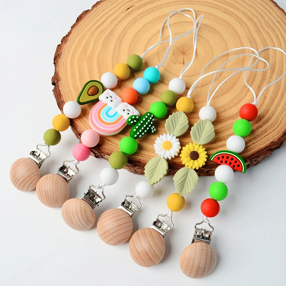 

New Products BPA Free Wholesale Dummy Pacifier Holder Cases Wooden Silicone Baby Pacifier Clip