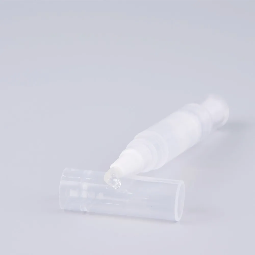 

Teeth Whitening Accessories OEM Factory Cheap Wholesale Plastic Tube 2ml Teeth Whitening Gel Pen Dental Care