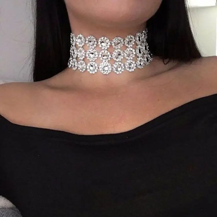 

Multi Layered Acrylic Alloy Choker for Female Punk Exaggerate Necklaces Round Shape Jewelry for Women Party Choker