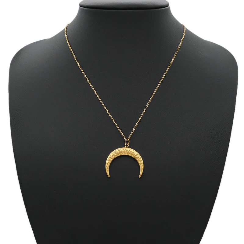 

Unisex latest fashion gold plated stainless steel luna moon pendant lobster casps necklaces