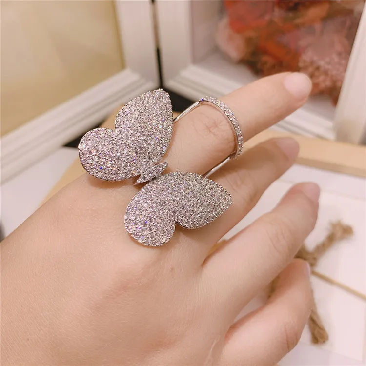 

2020 Fashion Finger Butterfly Moving Ring Zircon Gold Butterfly Ring For Women, Picture