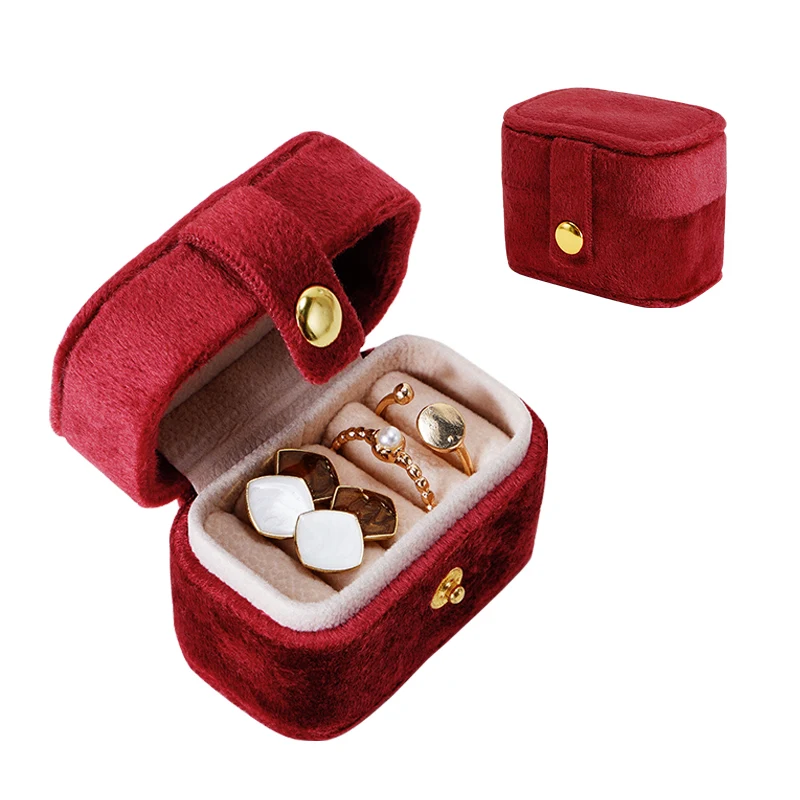 

Wholesale Custom Logo Luxury Mini Jewelry organizer Box Red Plush Velvet Gift Travel Portable Small Ring Necklace jewellery case