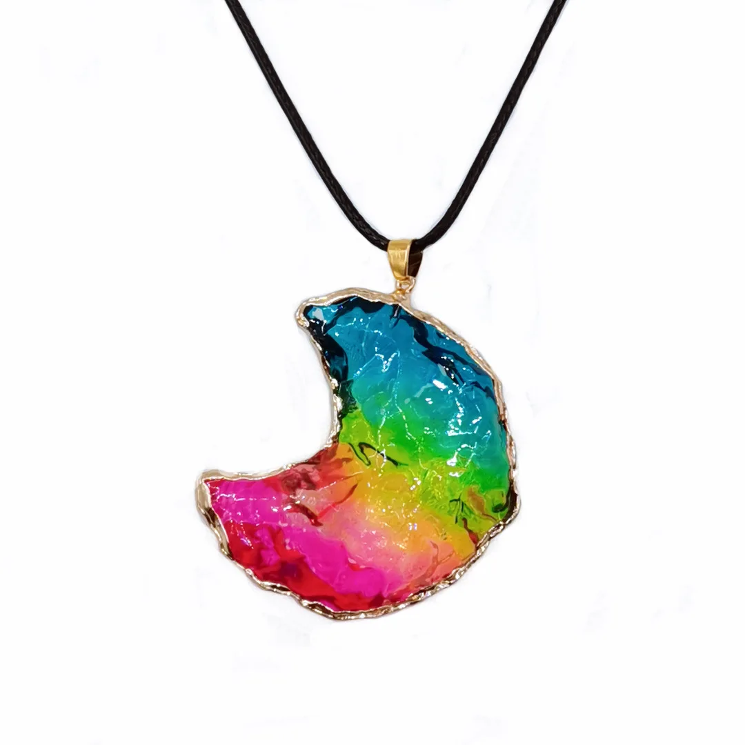 

Amazon Hot Selling Colorful Semi-precious Necklace Jewelry Accessories Natural Stone Crystal Quartz Moon Pendant Necklace