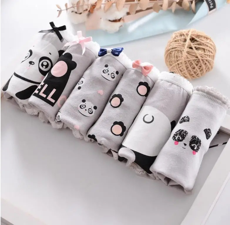
2020 Teenage Panties Panda Printed Underpants Young Girl Briefs Comfortable Cotton Gray Panties Kids Underwear 