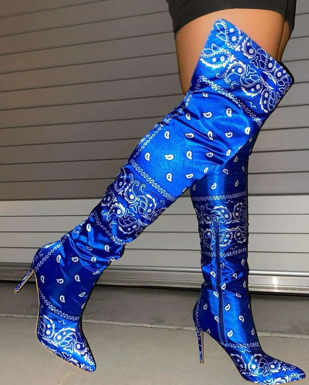 

Janhe New Arrivals Ladies Blue Red Over Kneet Women Bandana Tight Print High Heel Boots For Women, As pictures