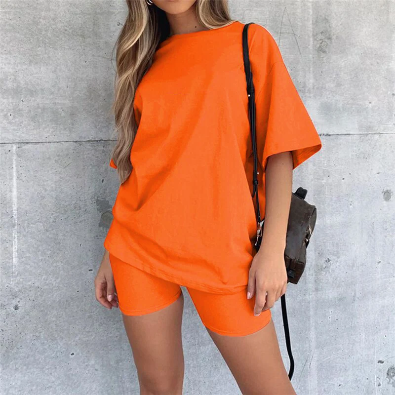 

Wholesale summer pullover t-shirt two 2 piece pants jogger set sweat outfits for women