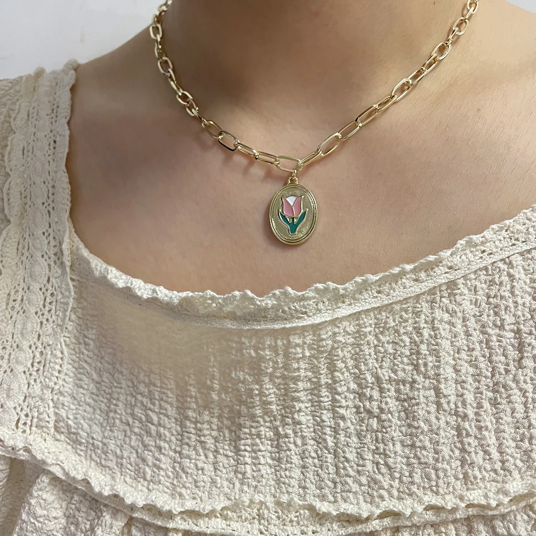 

Green Pink Enamel Flower Tulip Necklaces Paper Clip Chain Gold Plated Necklaces for Women Vintage Minimalist Accessories Women