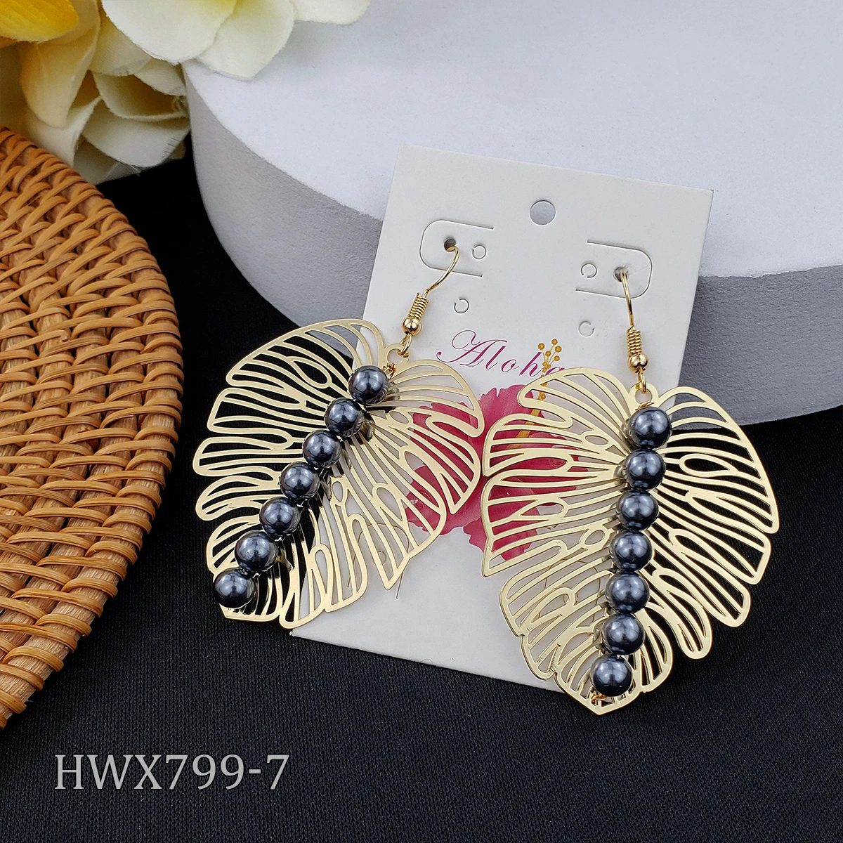 

Hawaiian pearl fashion female14k gold heart shaped leaf shaped flower shaped multi - graphic earrings
