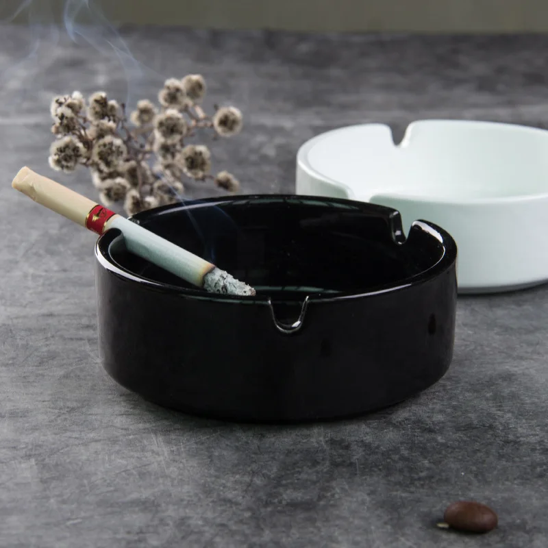 

Cheap Custom logo printed simple ceramic ashtray Black and white porcelain round ashtray for hotel office and home living room