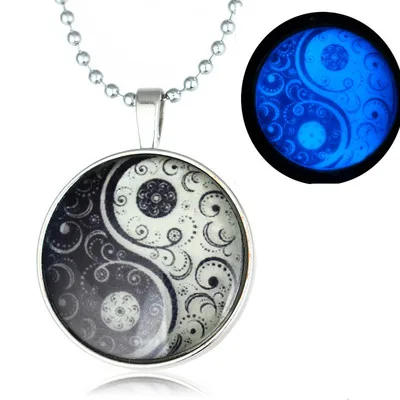 

Wholesale New Life Of Tree Moon Luminous Yin And Yang Tai Chi Gemstone Creative Luminous Pendant Necklace