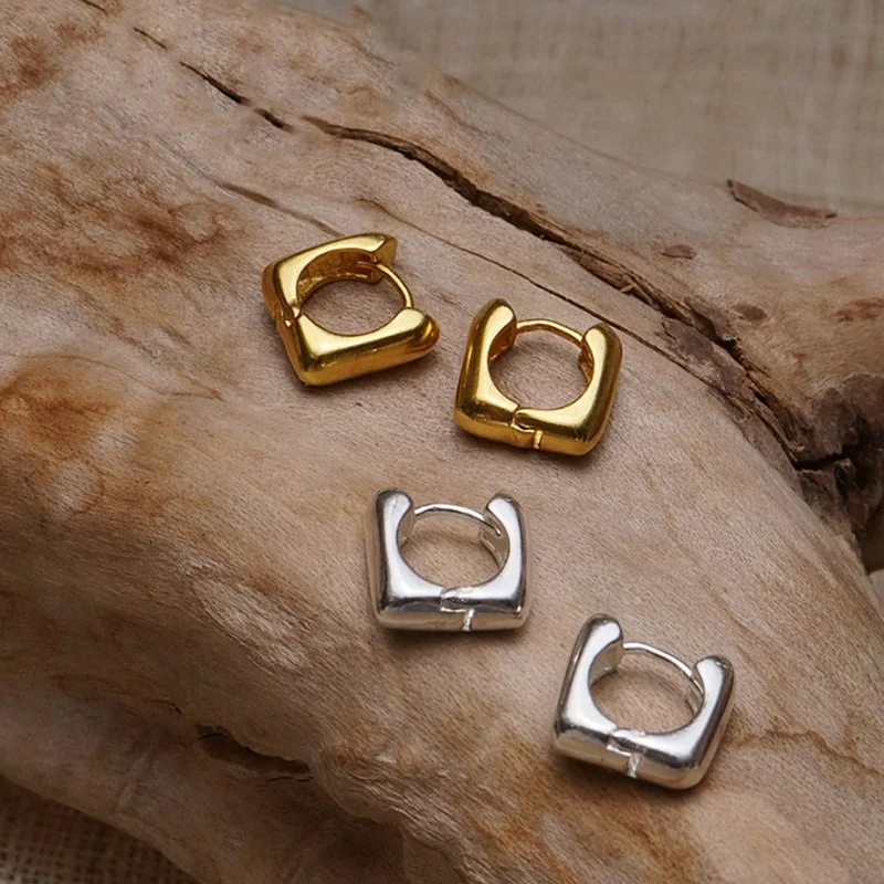 

Fashion Punk Metal Square Hoop Earrings For Women Girls Cute Circle Brincos Party Ear Accessory Jewelry Gifts