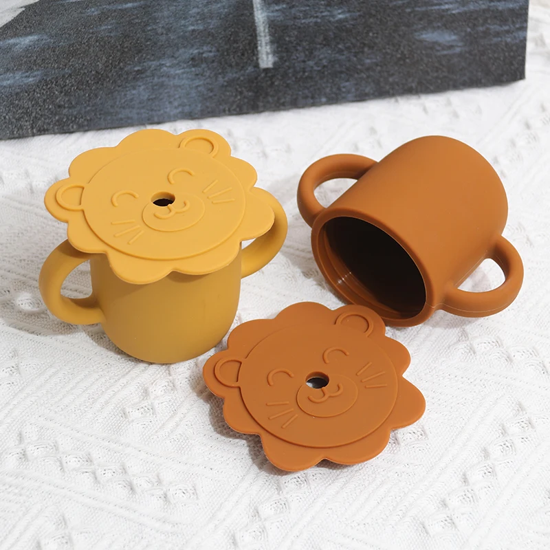

amazon top seller 2021 150ML Dishwasher Safe Portable Unbreakable Kids Toddler Baby Training Silicone Water Drinking lion Cup, As picture