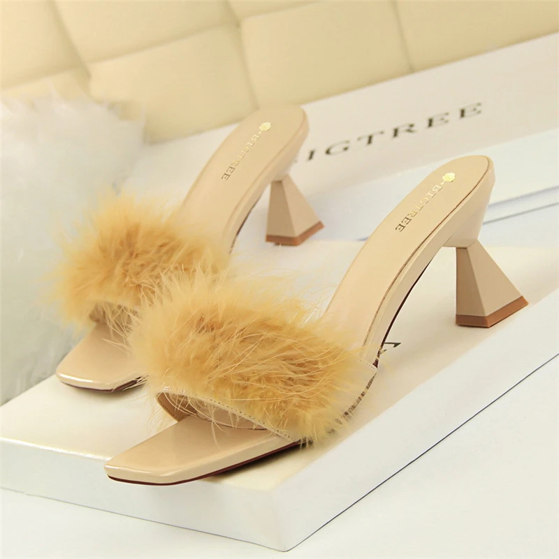

Fur Slippers Fashion Show Designer Brand Heels for Ladies Sexy Elegant Lady Stiletto High Heeled Shoes Female Footwear Slipper