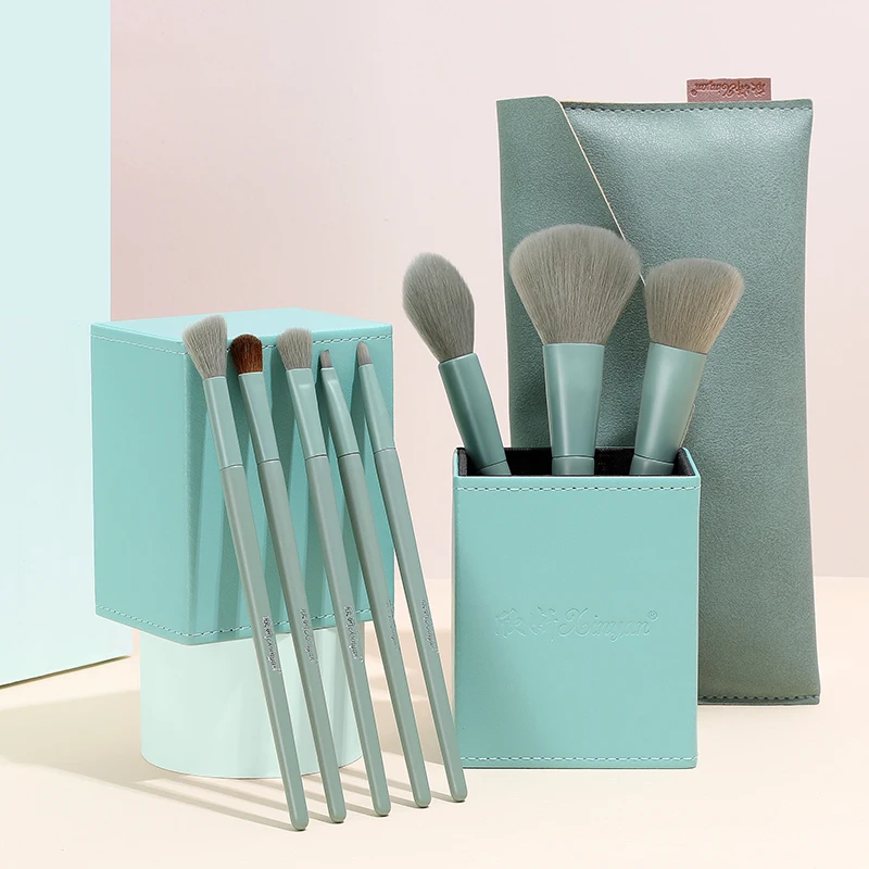 

Banfi 2020 new Wooden handle Makeup brushes set with Square Magnet Brushes Container cosmetics Makeup brush set, Green ,pink,silver