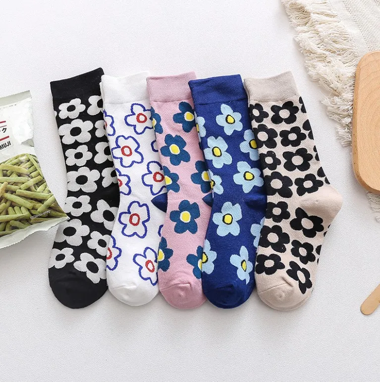 

Floral Socks Woman Socks Warm Lady Cotton Material Art Kawaii Socks Women calcetines mujer, Picture shown