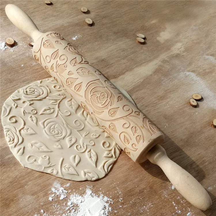 

Novelty valentine's day rose embossing rolling pin cookie dough roller flower carved wooden rolling pin, Natural