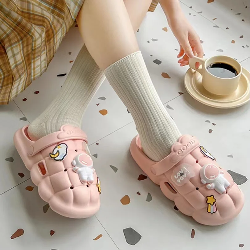 

Hot sale new design Wholesale slide slippers for women and girl, 6colors