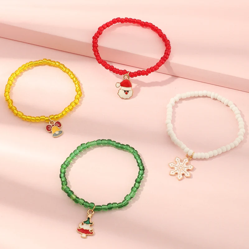 

Fashion Ornaments White Snowflake Christmas Tree Bracelet Merry Christmas Bracelet Jewelry Charm Bracelet For Christmas Gift