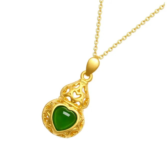 

The New Gourd Love Heart Aventurine 24K Gold Color Inlaid Heart-Shaped Hetian Jasper Chalcedony Hollow Pendant Female