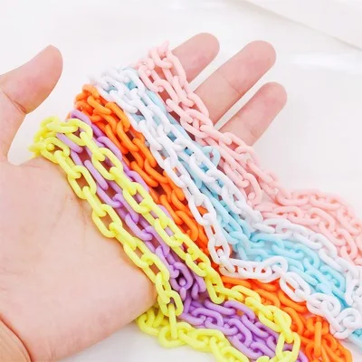 

INS Hot Selling Hip Hops Acrylic Chunky Chain Necklace Solid Color Link Chain Necklace Multicolor for Women