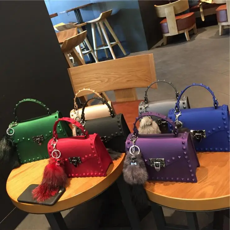 

2020 fashion ladies rainbow color single shoulder bag matte pvc jelly rivet purses handbags for women, 6 color