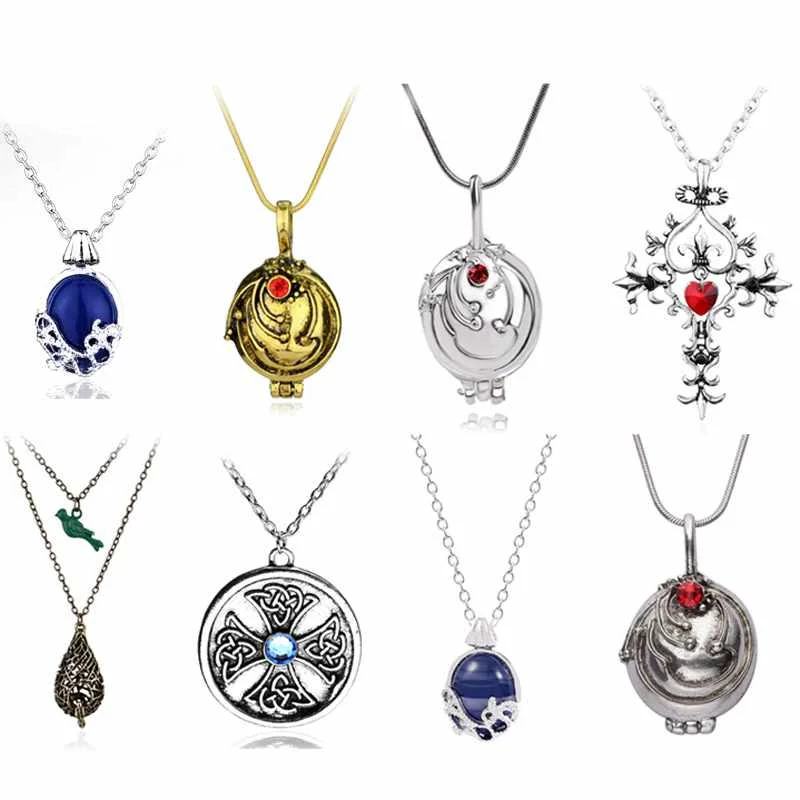 

8pcs European And American Movie Vampire Diaries Pendants Katherine Same Natural Opal Necklaces